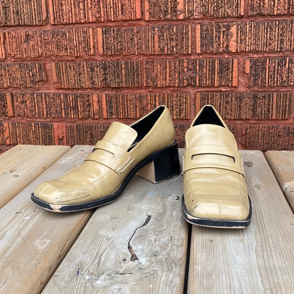 Zara Patent Tan Square Toe 1960s Style Loafers! Size 40, 8.5 to 9 - Picture 2 of 6